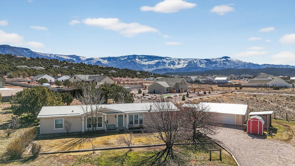 Photo of 4219 W 1575 S, Cedar City, UT 84720 (MLS # 2140092)
