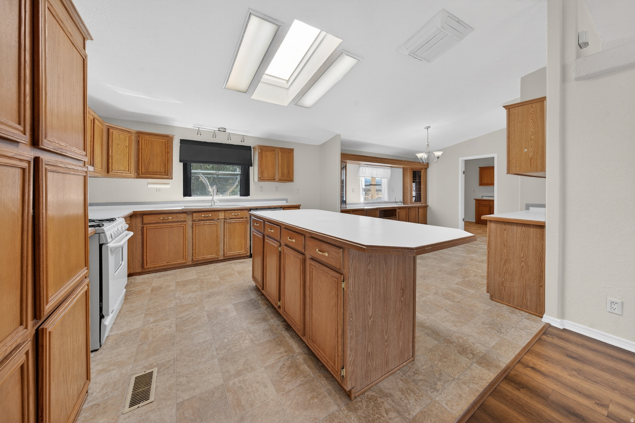 SPRING CREEK DEVELOPMENT SUBDIVISION - Residential