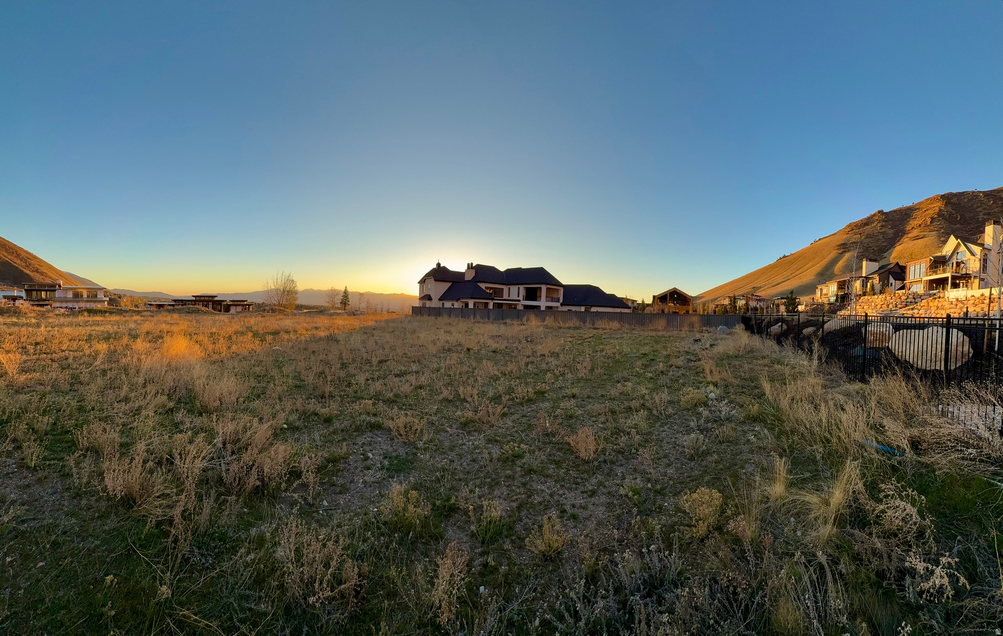 COTTONWOOD CANYON - Land