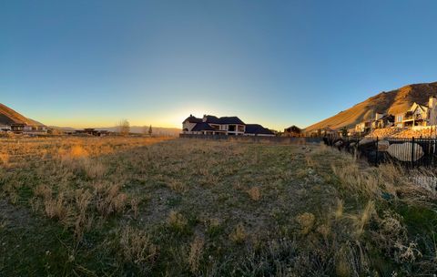 Tiny photo for 3983 E CANYON ESTATE DR #31, Cottonwood Heights, UT 84121 (MLS # 2144509)