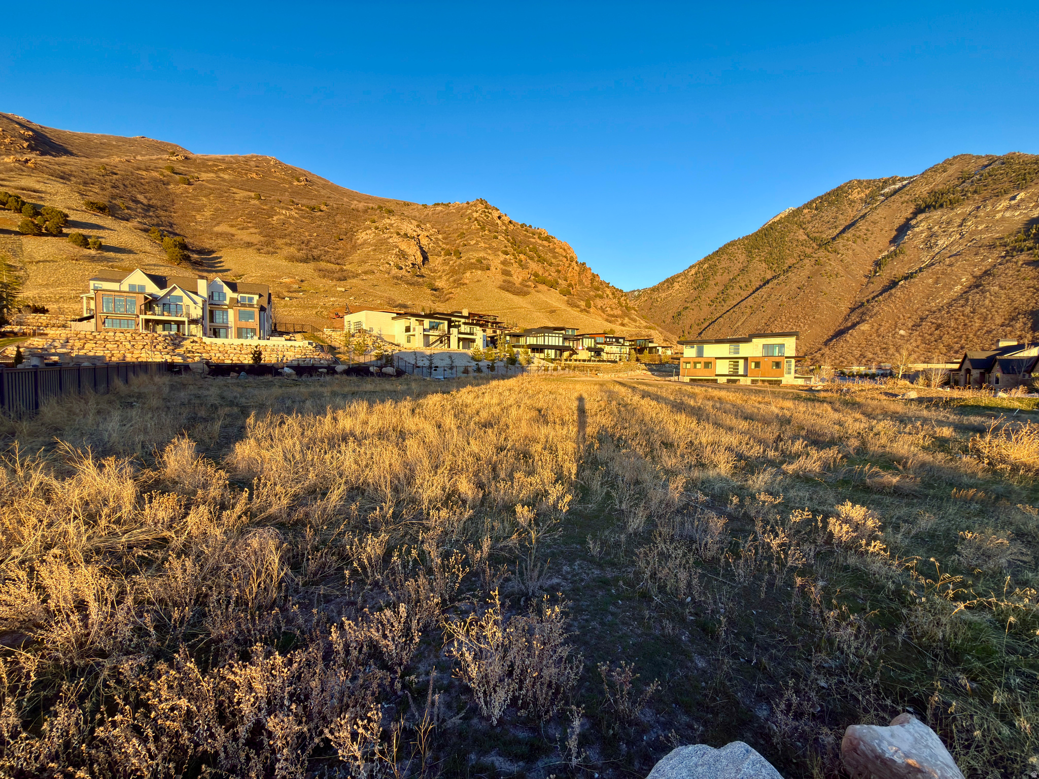 COTTONWOOD CANYON - Land