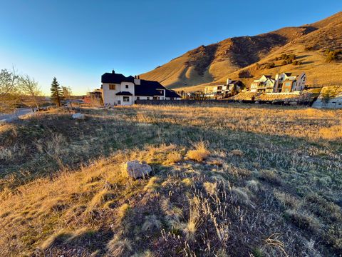 Tiny photo for 3983 E CANYON ESTATE DR #31, Cottonwood Heights, UT 84121 (MLS # 2144509)