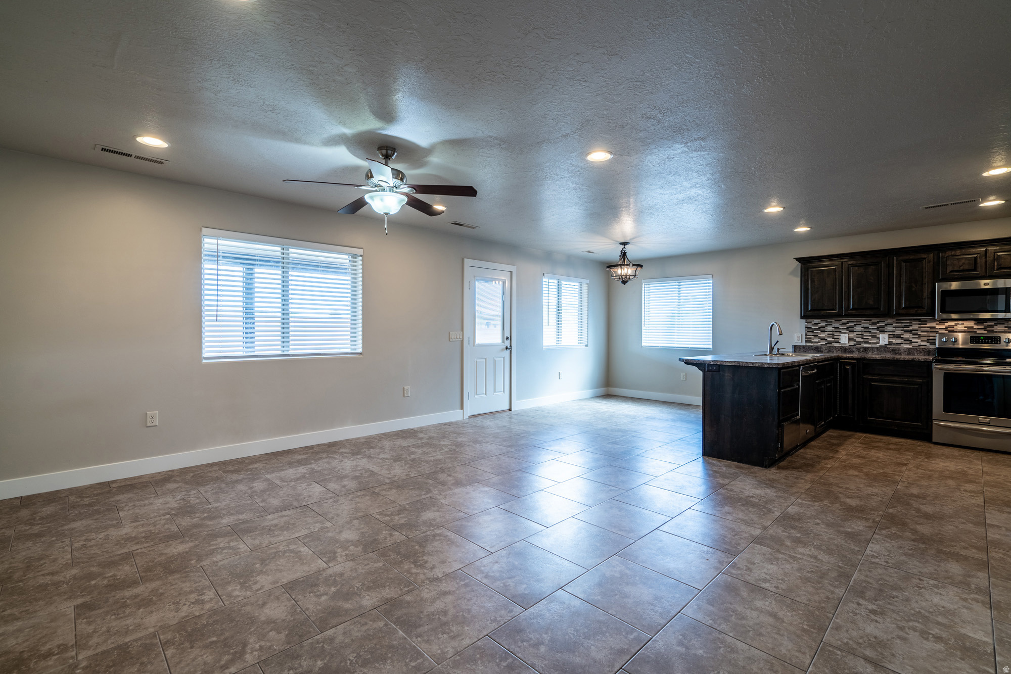 IVINS VISTA SUBDIVISION - Residential