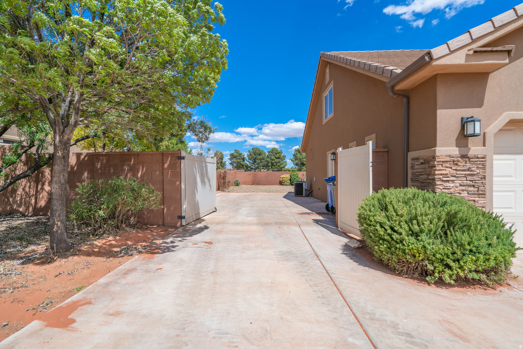 IVINS VISTA SUBDIVISION - Residential