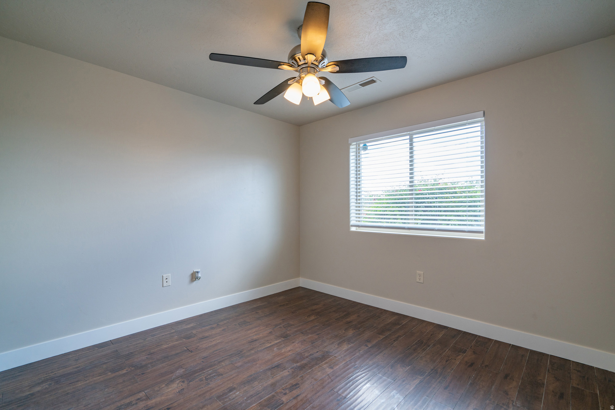 IVINS VISTA SUBDIVISION - Residential