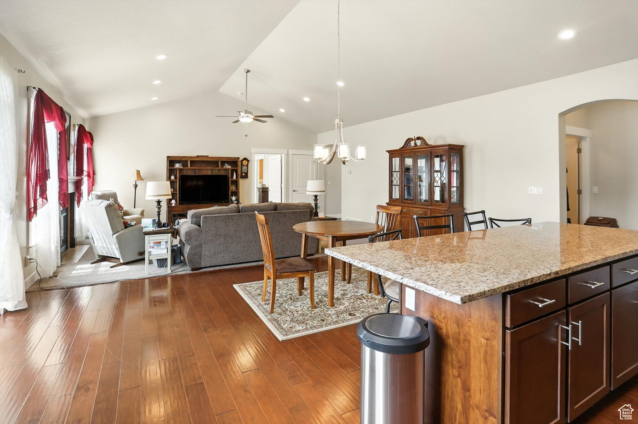 HOMESTEAD - Residential