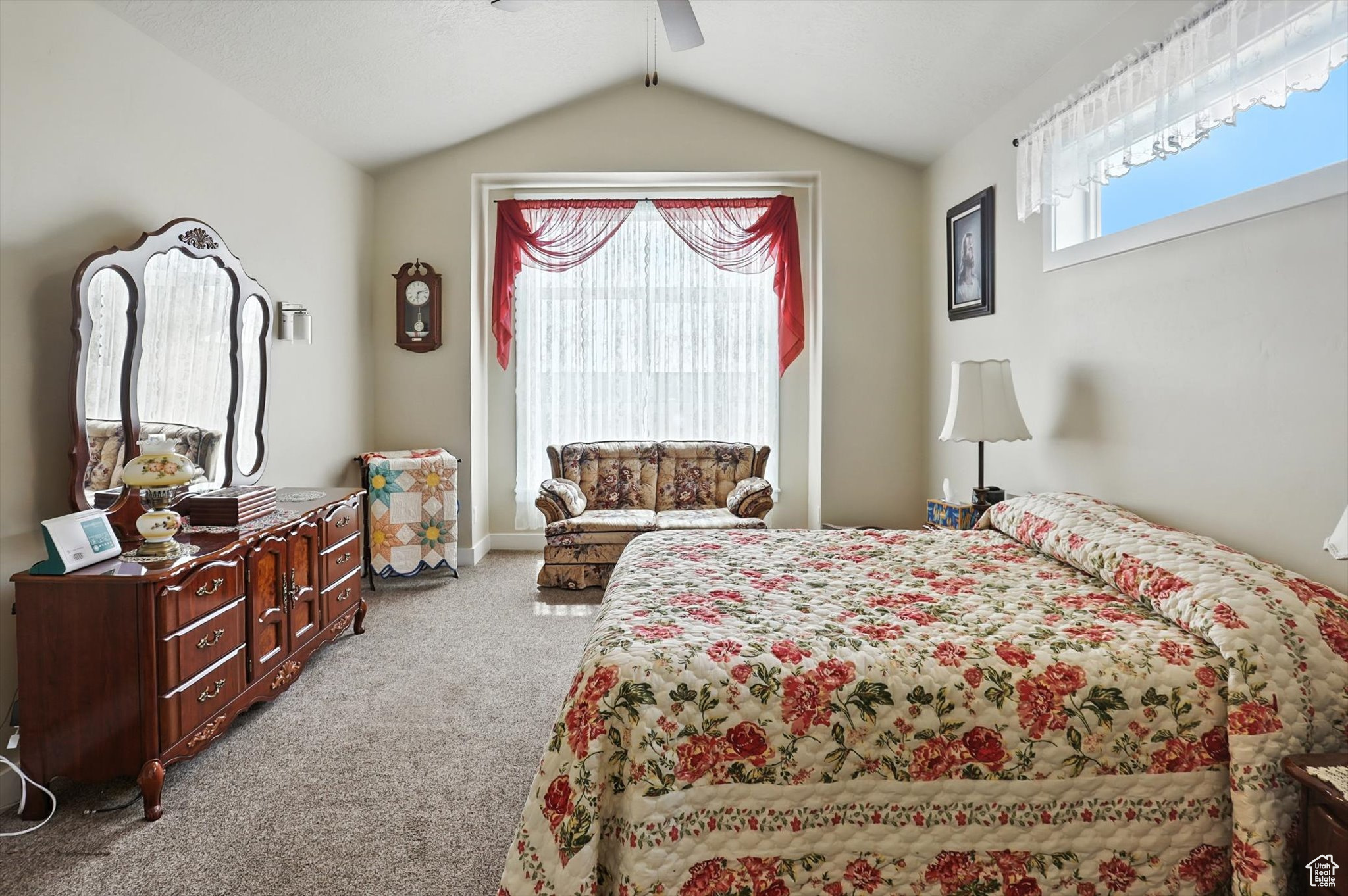 HOMESTEAD - Residential