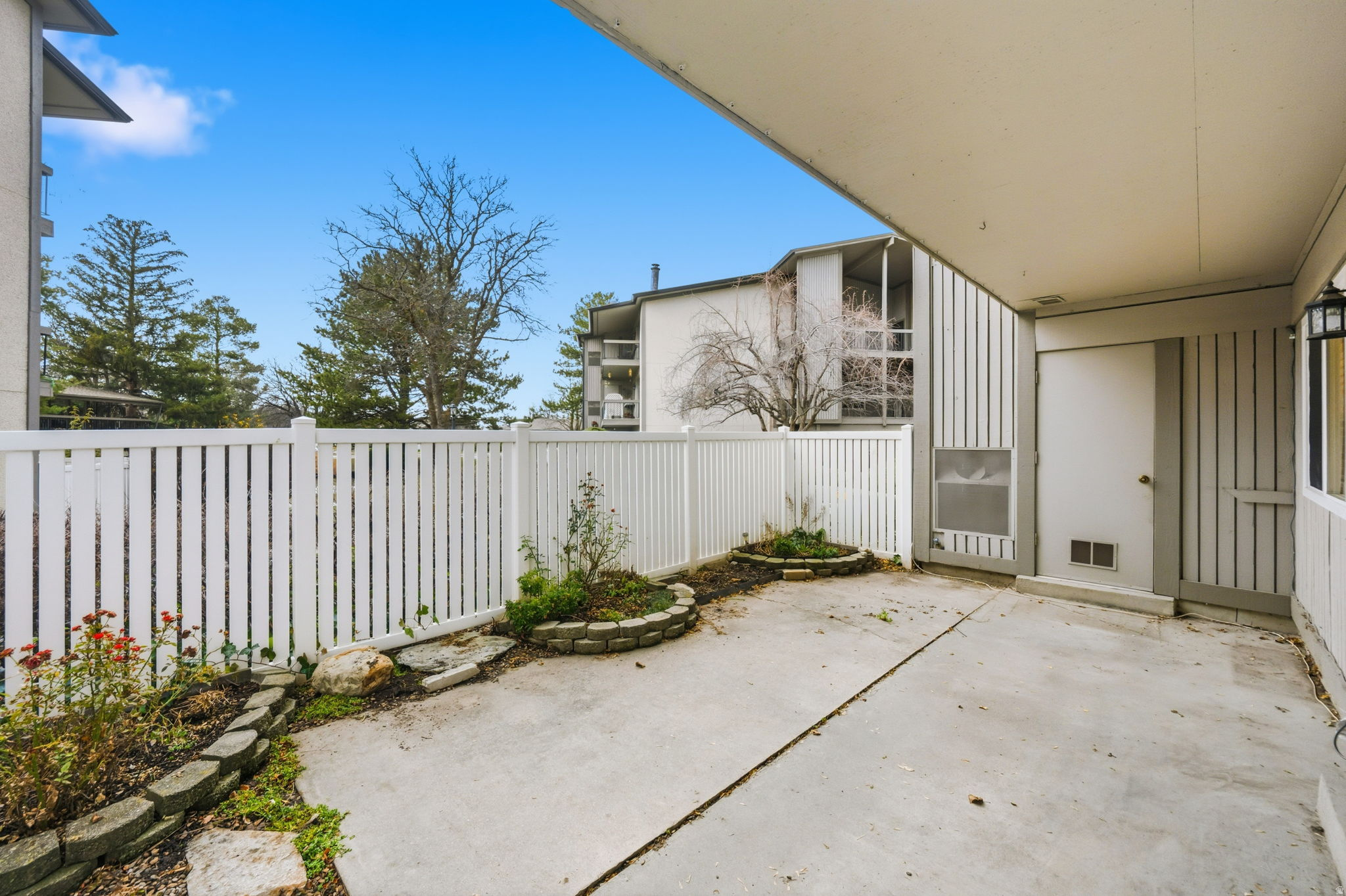 WATERBURY - Residential