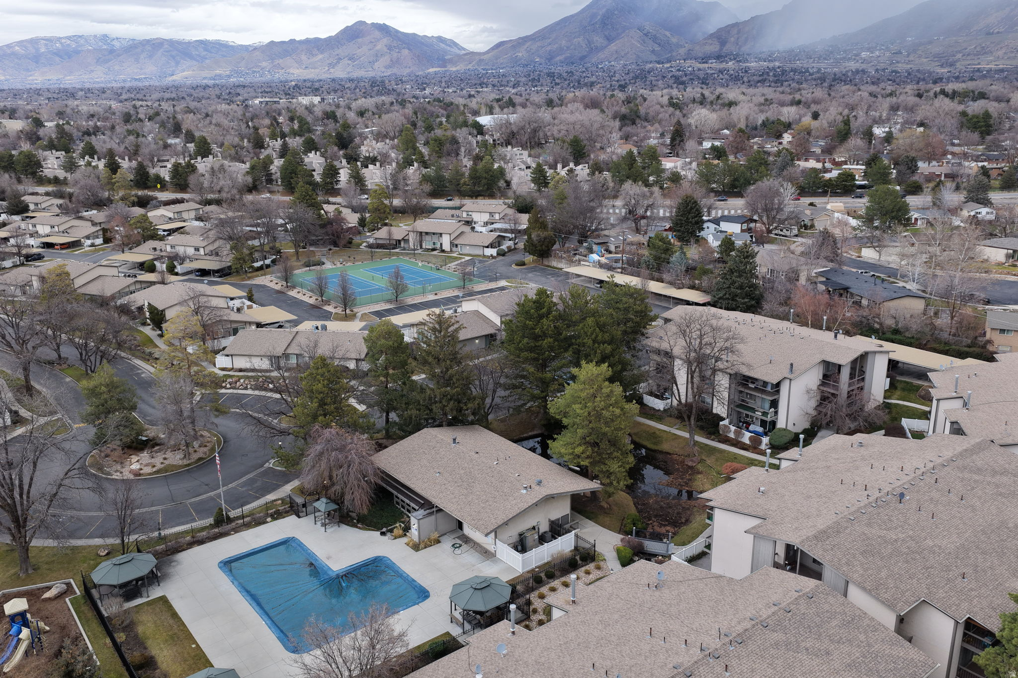 WATERBURY - Residential