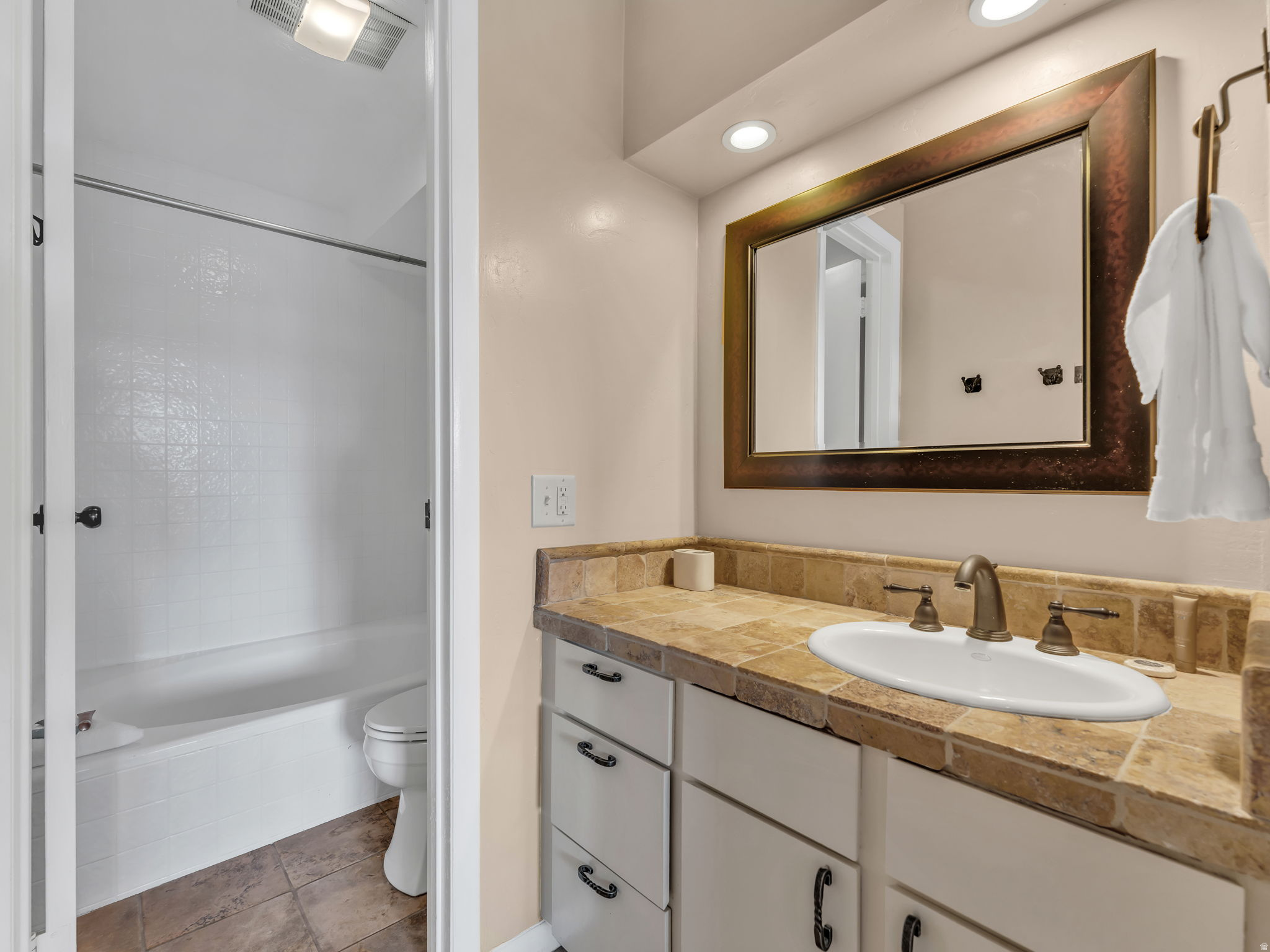 VILLAGE LOFT CONDOMINIUMS - Residential