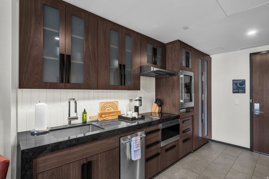 This Deluxe Double Queen Studio Condo in The Black Desert Resort offers breathtaking views of the iconic red rock landscapes and Snow Canyon. Fully furnished and completely turnkey, featuring a spacious layout and a wellappointed kitchenette equipped with Wolf and SubZero appliances. Ownership includes membership to the Black Desert Club, granting access to worldclass amenities, luxury services, and an unmatched lifestyle experience.