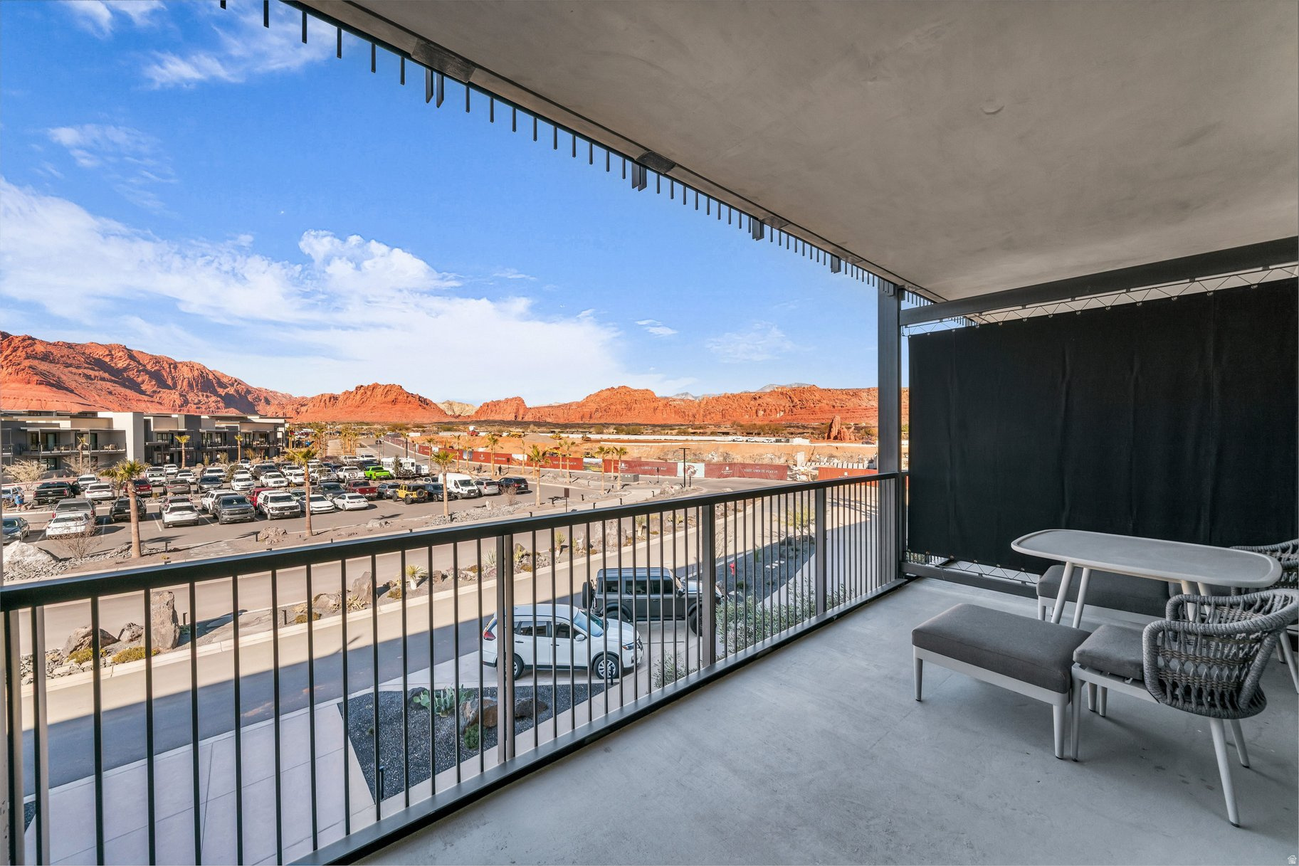 BLACK DESERT RESORT CENTER - Residential