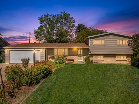 Homes For Sale - 7060 S 2700<br/> West Jordan, UT 84084