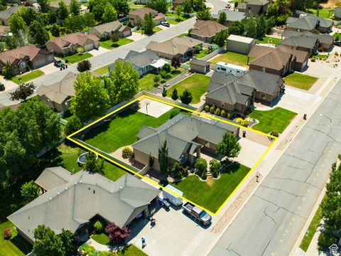 Tiny photo for 7496 S 1740 E, South Weber, UT 84405 (MLS # 2097376)