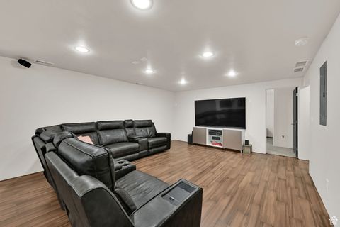 Tiny photo for 7496 S 1740 E, South Weber, UT 84405 (MLS # 2097376)