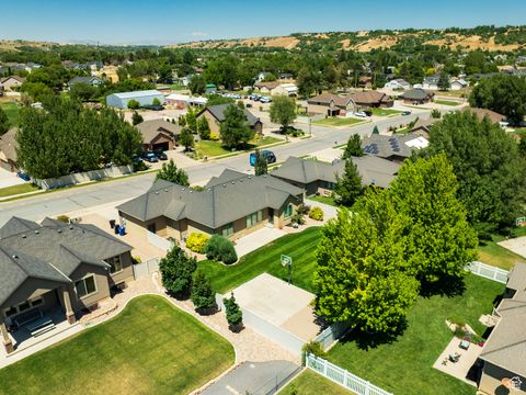 Tiny photo for 7496 S 1740 E, South Weber, UT 84405 (MLS # 2097376)