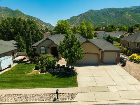 Tiny photo for 7496 S 1740 E, South Weber, UT 84405 (MLS # 2097376)