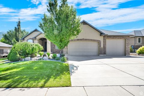 Tiny photo for 7496 S 1740 E, South Weber, UT 84405 (MLS # 2097376)