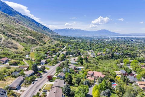 Tiny photo for 3813 N FOOTHILL DR, Provo, UT 84604 (MLS # 2160766)