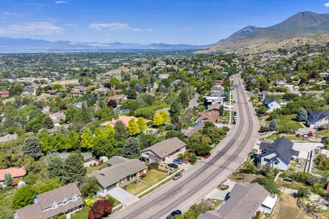 Tiny photo for 3813 N FOOTHILL DR, Provo, UT 84604 (MLS # 2160766)