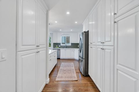 Tiny photo for 3813 N FOOTHILL DR, Provo, UT 84604 (MLS # 2160766)