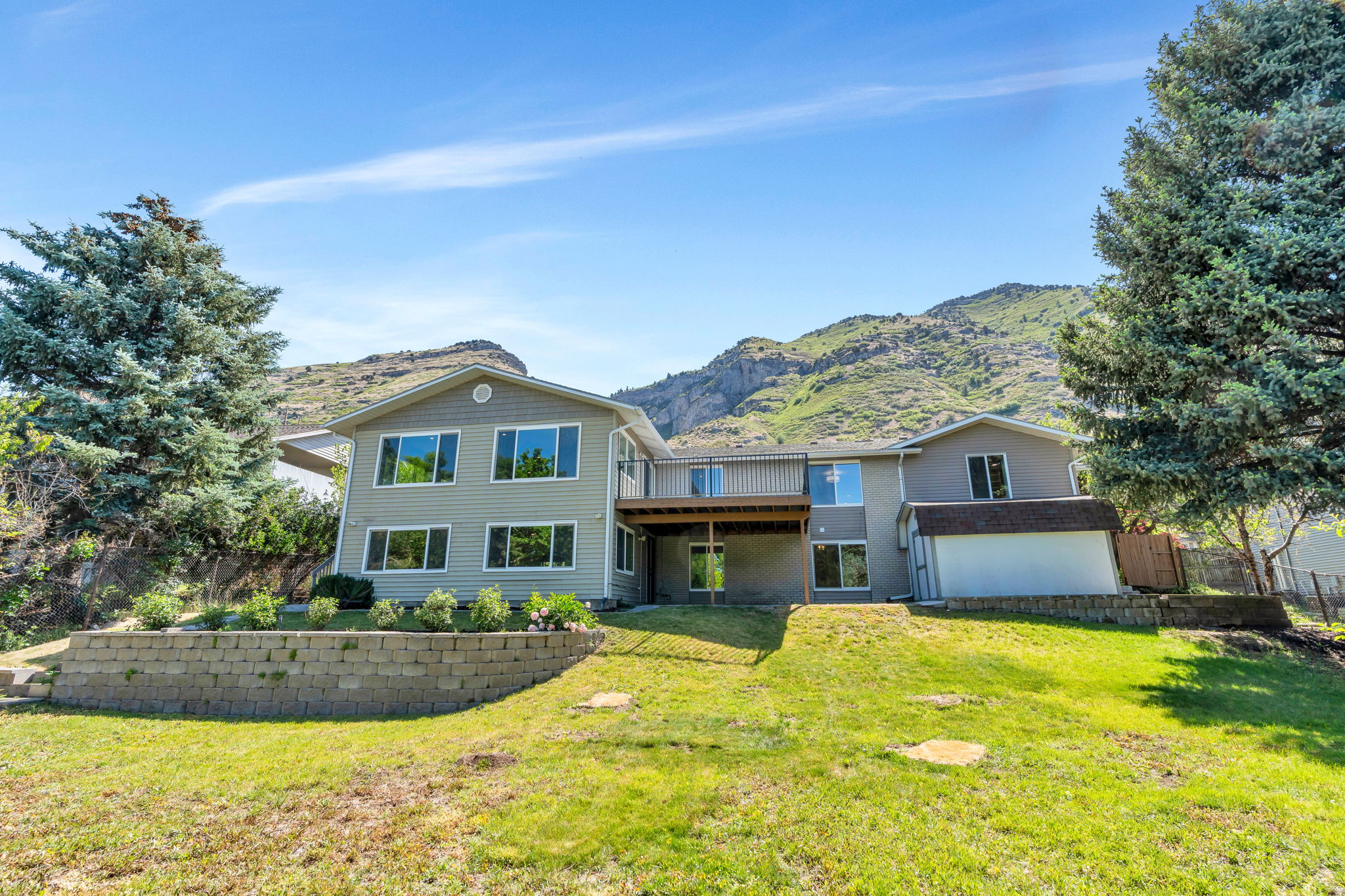 SHERWOOD HILLS - Residential