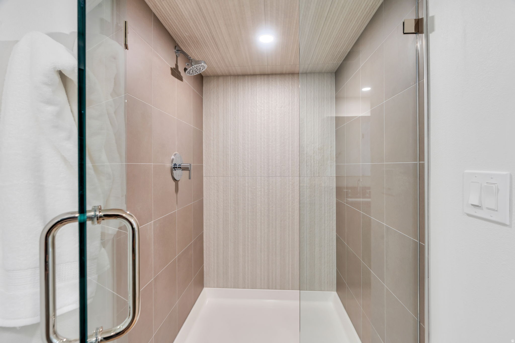 SHERWOOD HILLS - Residential