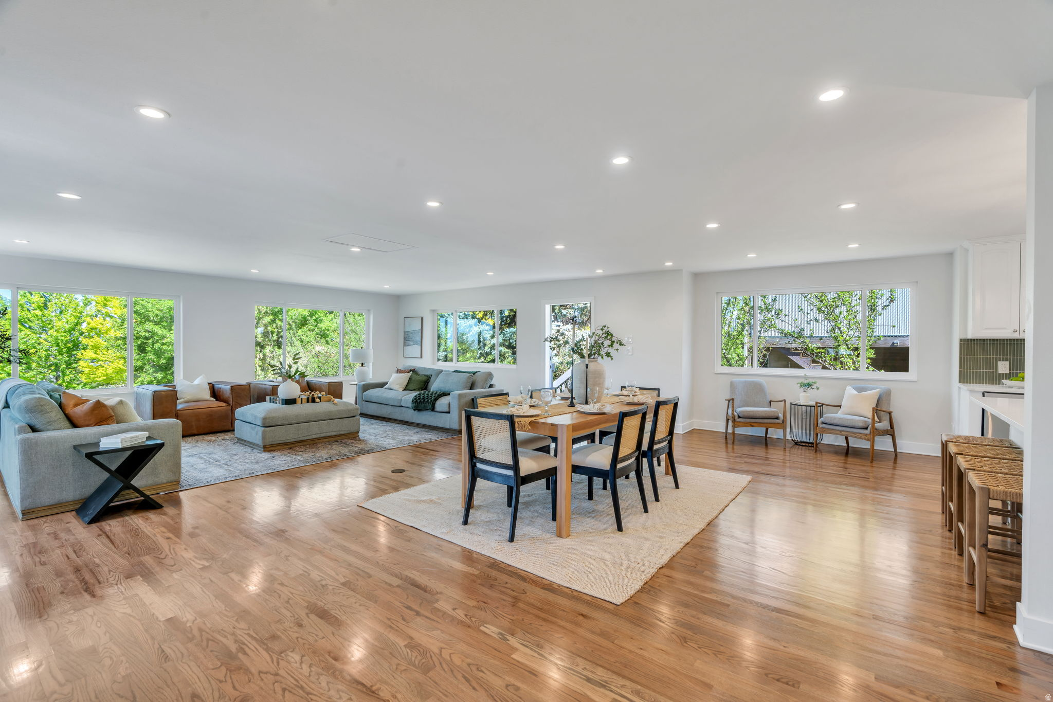 SHERWOOD HILLS - Residential