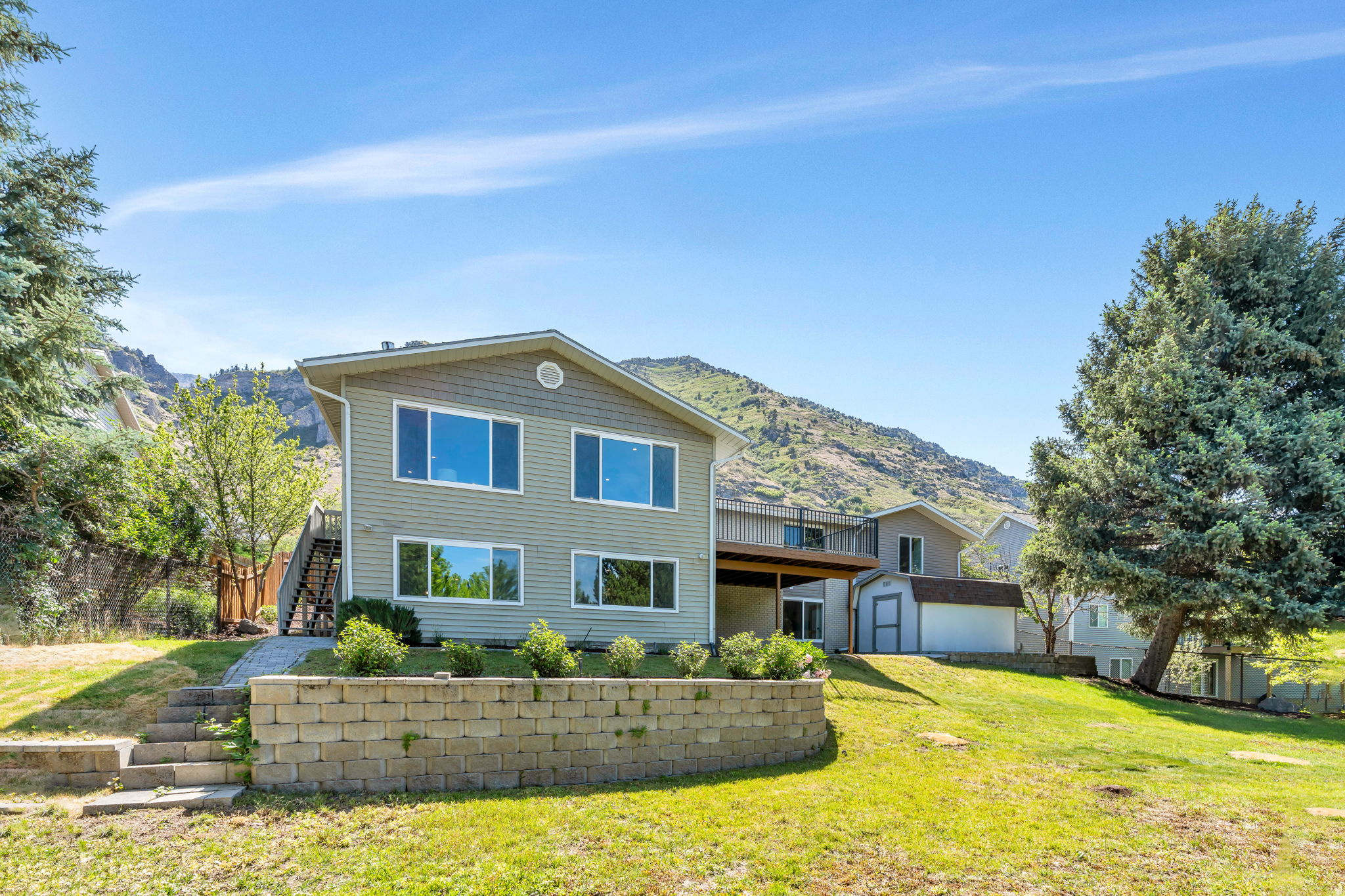 SHERWOOD HILLS - Residential