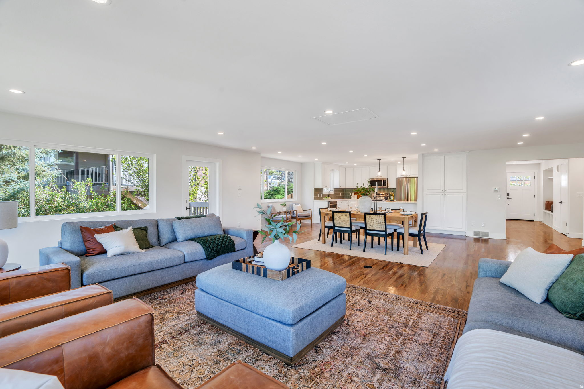 SHERWOOD HILLS - Residential
