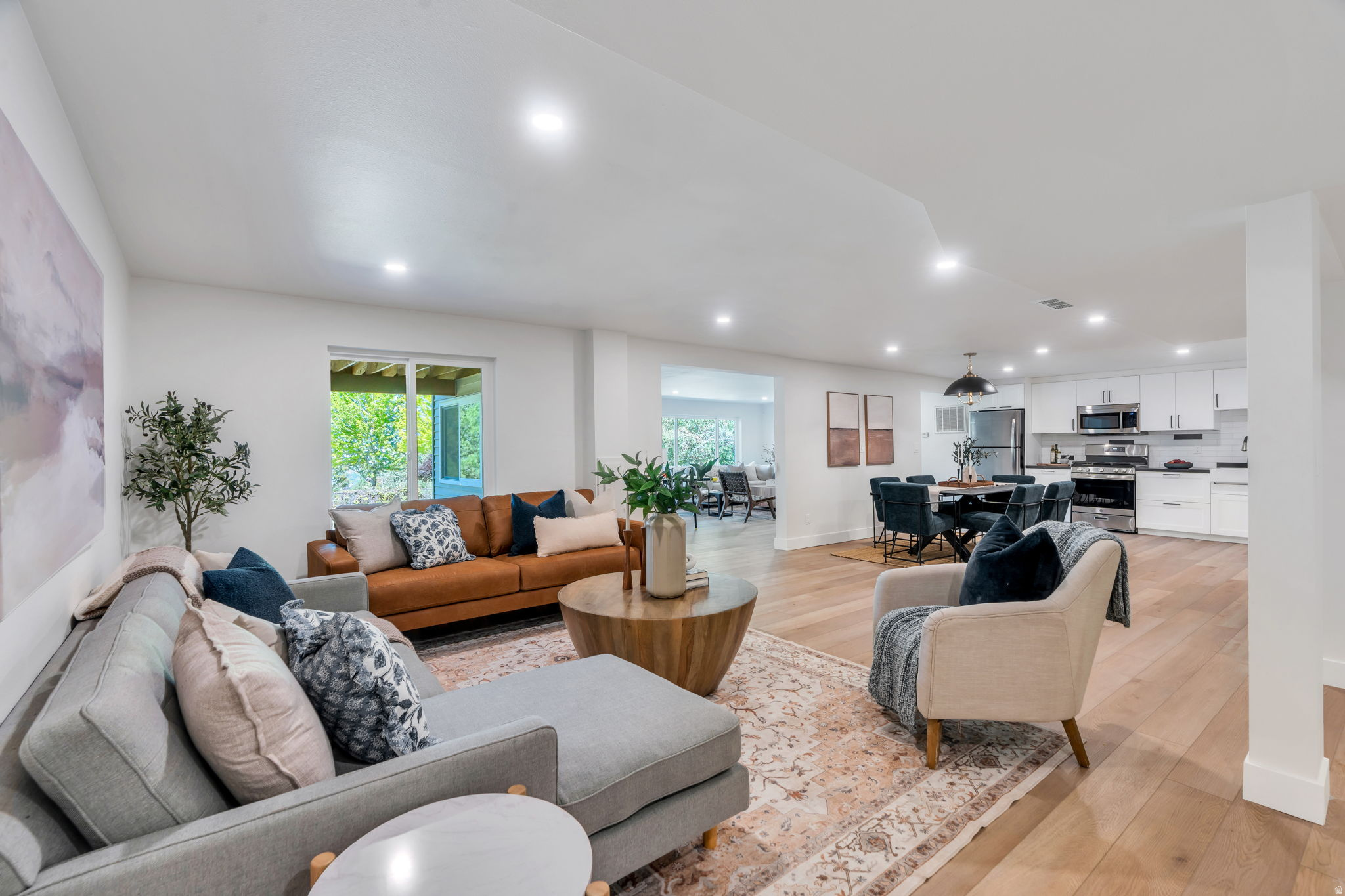 SHERWOOD HILLS - Residential