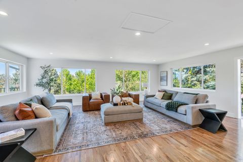 Tiny photo for 3813 N FOOTHILL DR, Provo, UT 84604 (MLS # 2160766)
