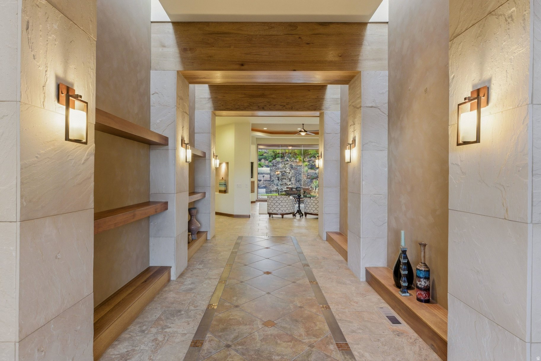THE RESERVE OF ENTRADA - Residential