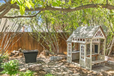 Tiny photo for 1055 N 1000 W, Provo, UT 84604 (MLS # 2154625)