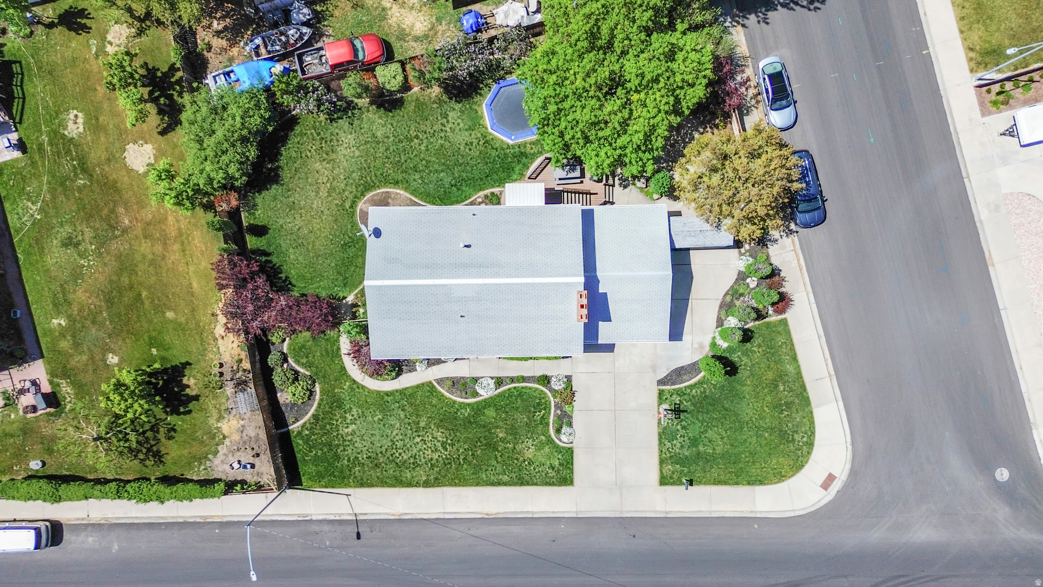 MEADOW CREEK EST - Residential