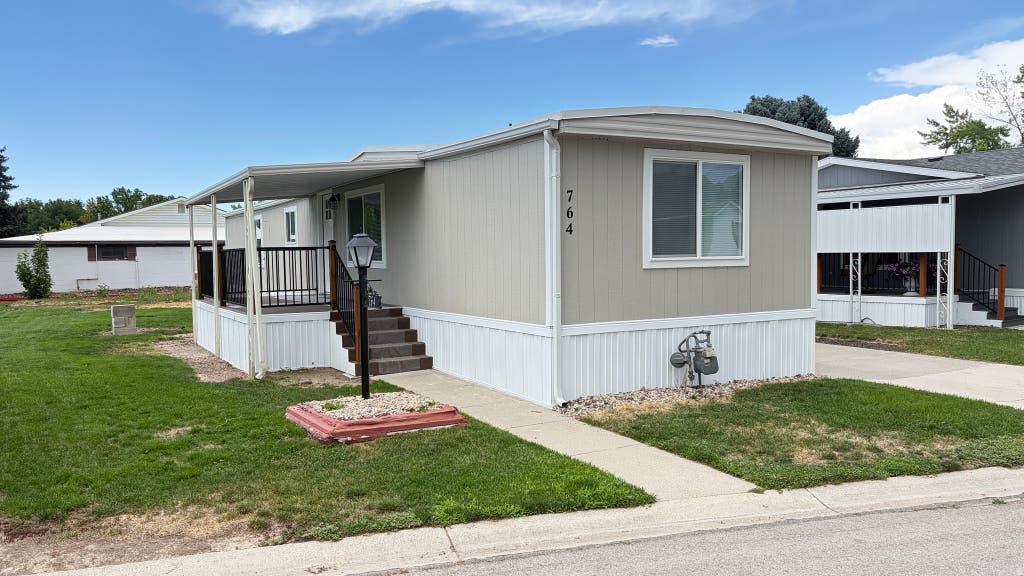 Photo of 764 W MONTE BLANCO ST #102, Taylorsville, UT 84123 (MLS # 2174036)