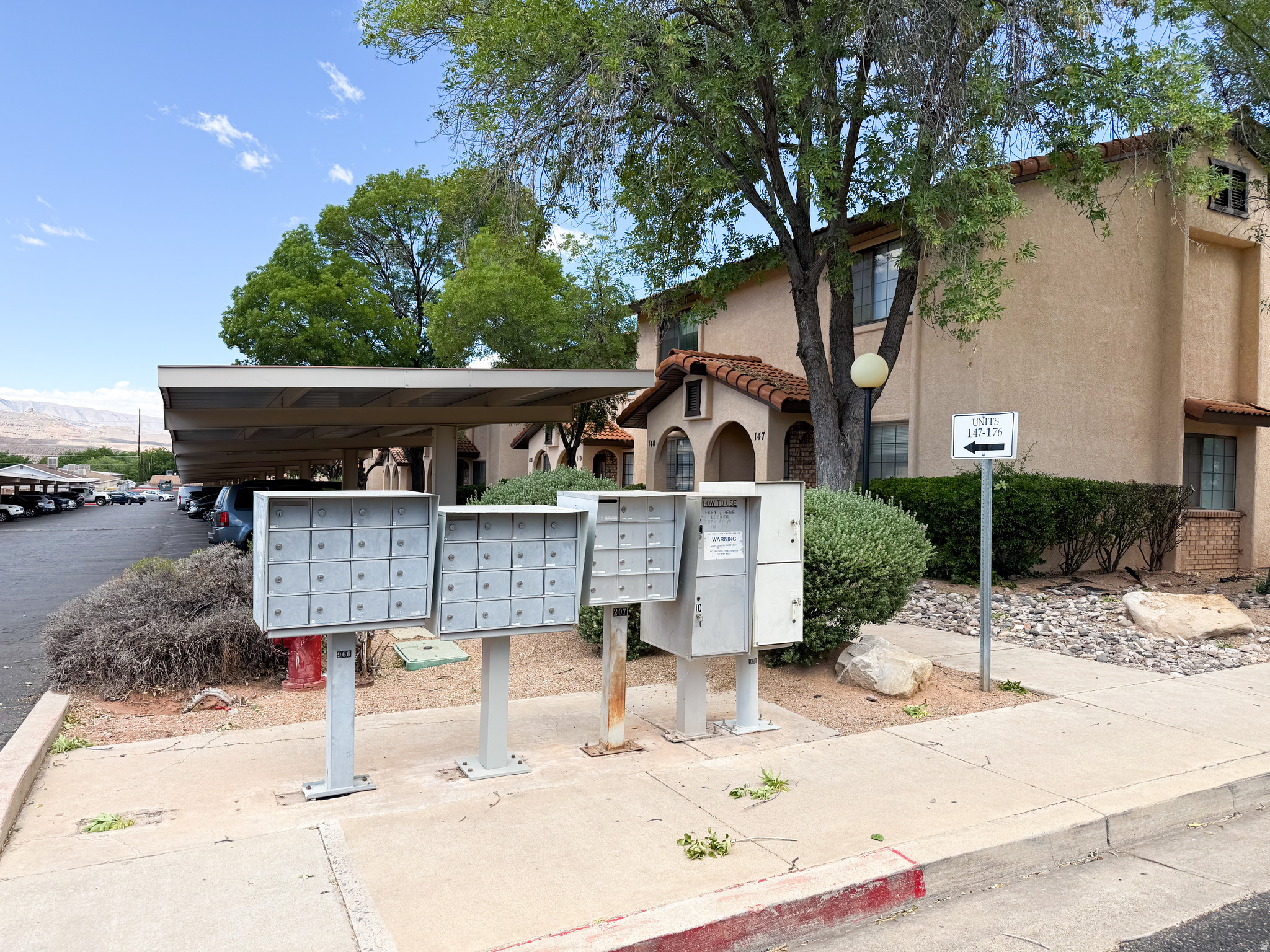 COLOR VIEW TOWNHOMES - Residential