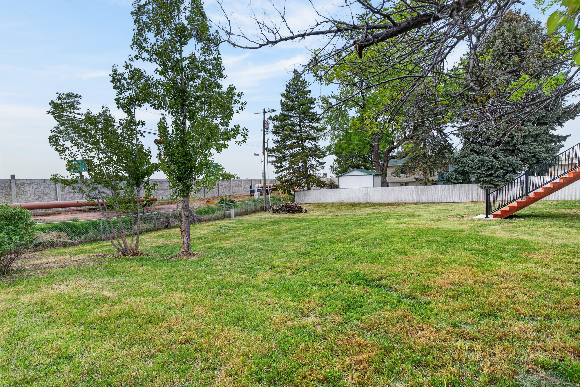 GLENDALE GARDENS - Residential