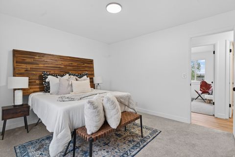 Tiny photo for 489 N OWENS ST, Layton, UT 84041 (MLS # 2153266)