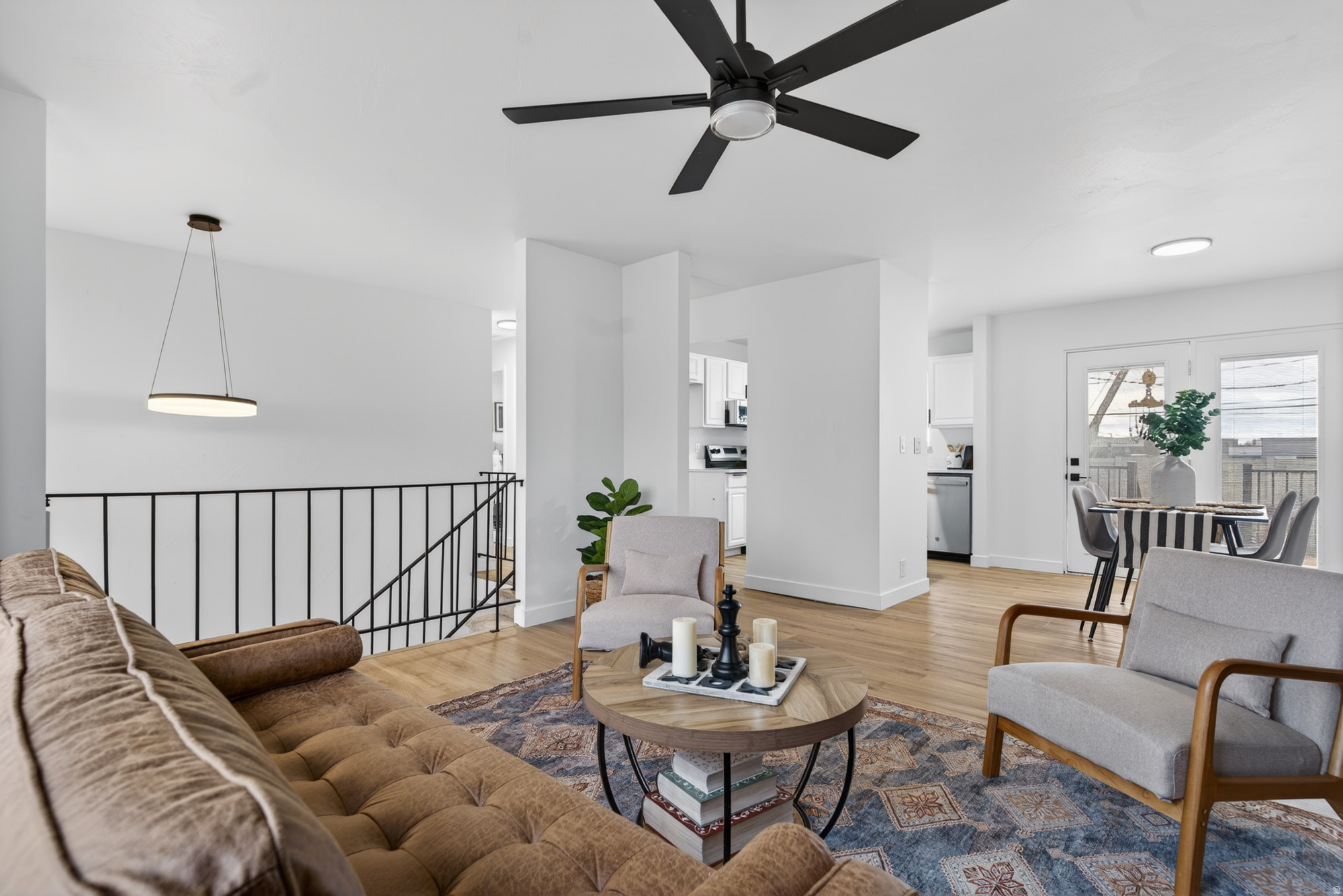 GLENDALE GARDENS - Residential