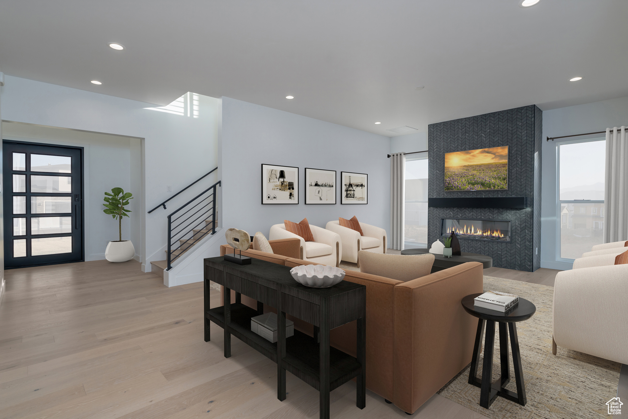 LAKEVIEW ESTATES - Residential