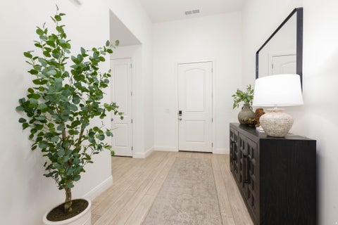 Tiny photo for 1396 N RUSTICO DR, Washington, UT 84780 (MLS # 2174163)