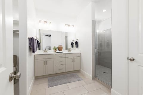 Tiny photo for 1396 N RUSTICO DR, Washington, UT 84780 (MLS # 2174163)