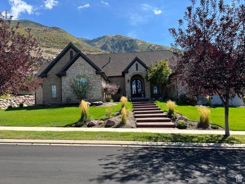 Photo of 12095 S MILONA DR E, Draper, UT 84020 (MLS # 2132665)