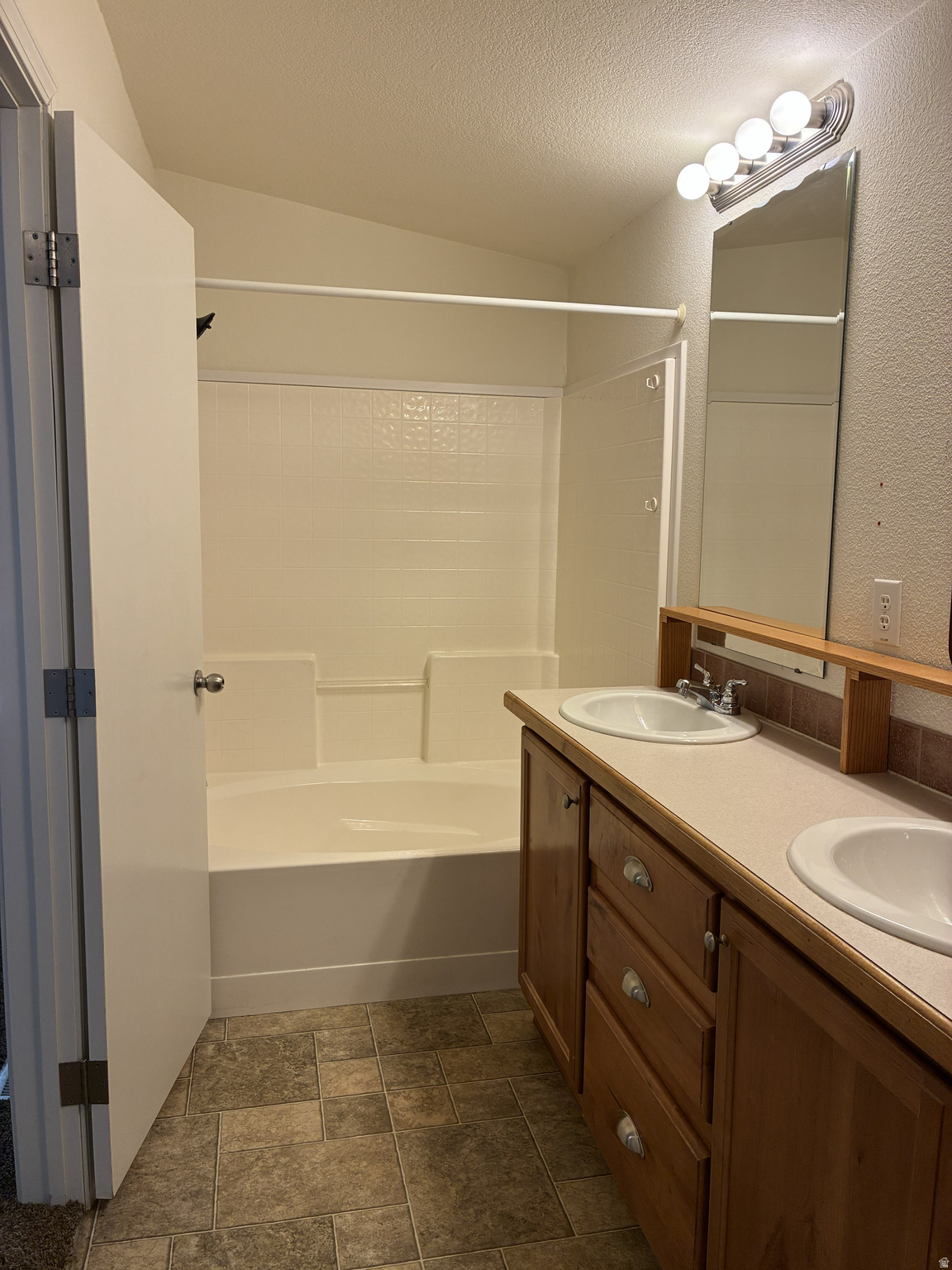 LAVA BLUFF MOBILE HOME PARK AMD - Residential