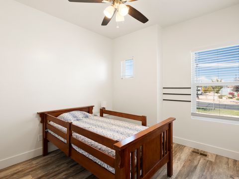 Tiny photo for 812 N SPRING LN, Spanish Fork, UT 84660 (MLS # 2127764)