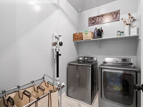 Tiny photo for 812 N SPRING LN, Spanish Fork, UT 84660 (MLS # 2127764)