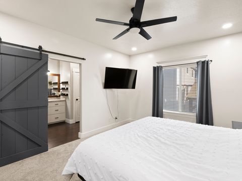 Tiny photo for 812 N SPRING LN, Spanish Fork, UT 84660 (MLS # 2127764)