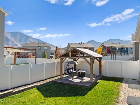Tiny photo for 812 N SPRING LN, Spanish Fork, UT 84660 (MLS # 2127764)