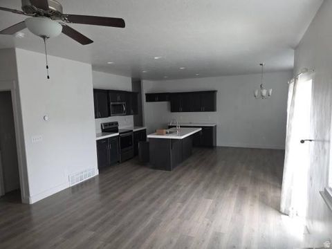Tiny photo for 349 S 850 E, American Fork, UT 84003 (MLS # 2143561)